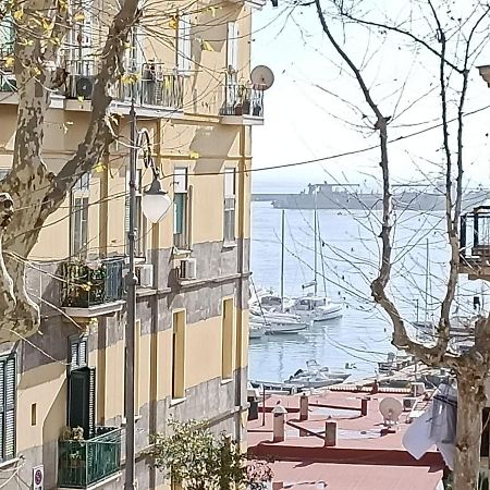 살레르노 Piazza Alario 아파트 외부 사진
