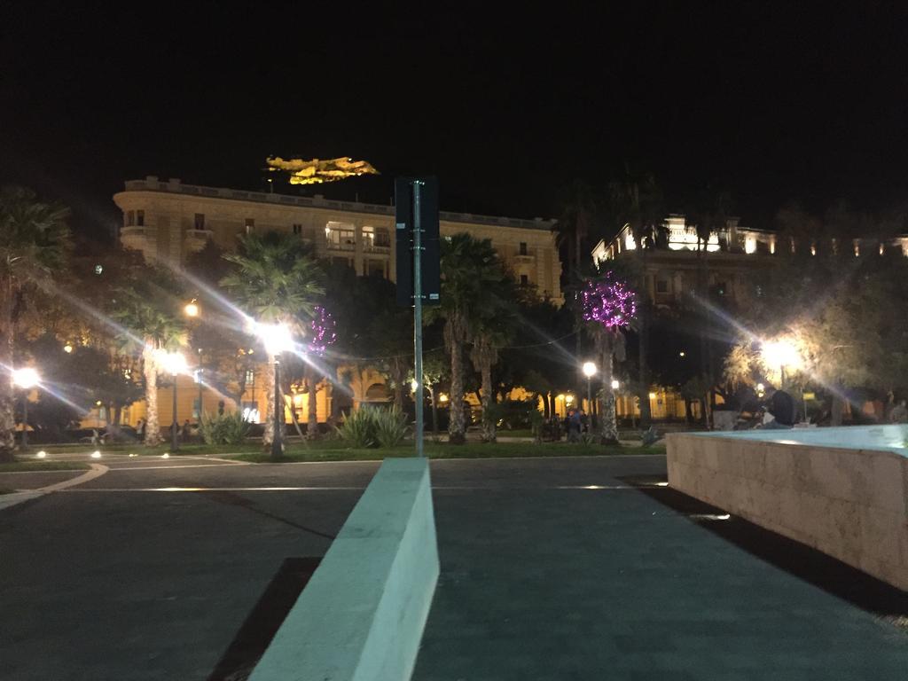 살레르노 Piazza Alario 아파트 외부 사진